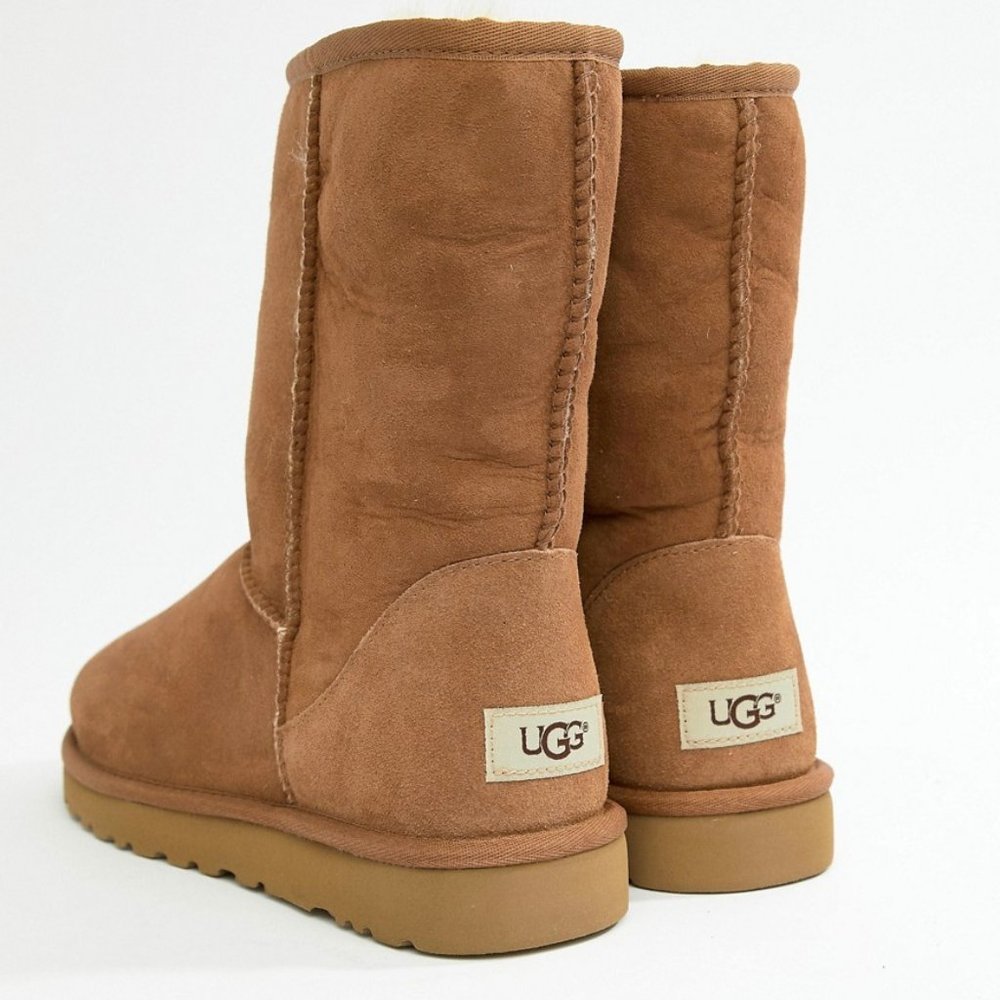 UGG II Women's Classic Short Boot
